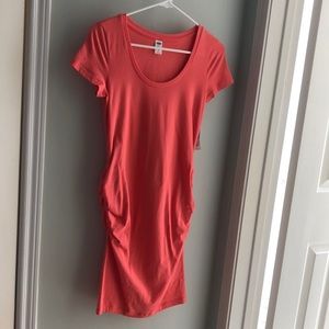 Old navy maternity dress size XS